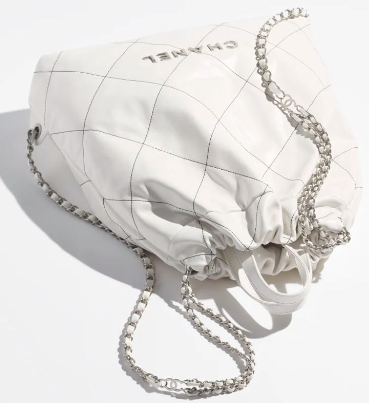シャネル CHANEL 22 ラージ バックパック ホワイト AS3313 B09981 NM243