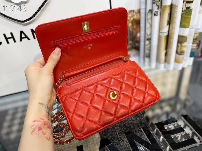 シャネルショルダーバッグ ラムスキン チェーンウォレット ブラック 赤 AP1450 B02991 52630