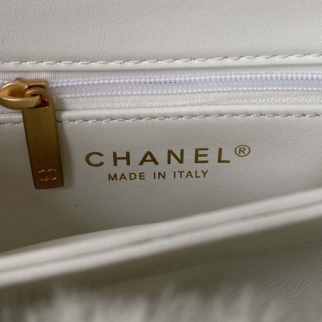 シャネル スモールフラップバッグ ショルダーバッグ ホワイト レディース AS3498