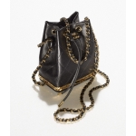 シャネル激安 CHANEL チェーン付スモールバケット CCマーク ポーチ カード AP2750 B07981 94305