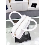 シャネル CHANEL スモールハンドバッグ ピンク AS3034
