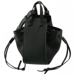 ロエベ ショルダーバッグ ハンモック アナグラム ドローストリング ミニ HAMMOCK ブラック A538V07X11 0063 1268