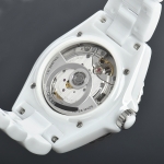 シャネル メンズ J12 38MM 自動巻き H5705