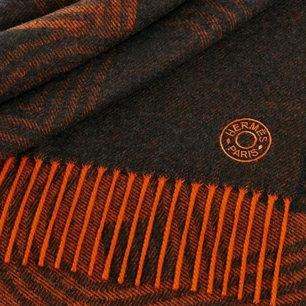 エルメス HERMES サーキット24 マフラー H392684T 02