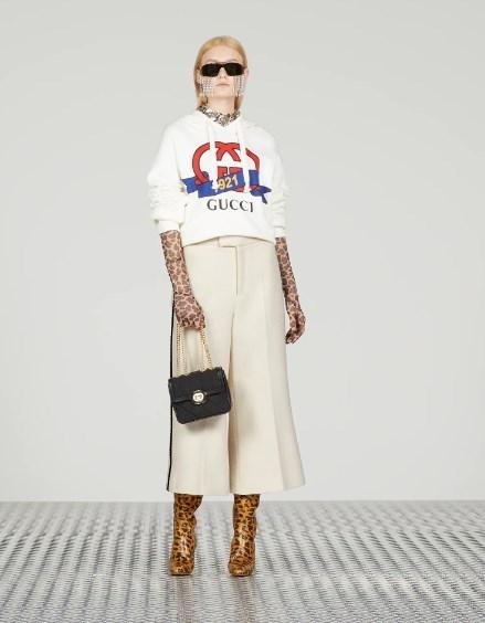 グッチ GUCCI 1921 プリント スウェットシャツ ホワイト 717427 XJFNI 9095