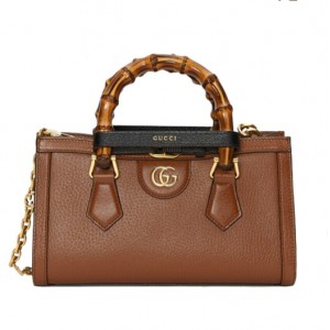 グッチ GUCCI ダイアナ スモール レザー バンブー 2WAY ショルダーバッグ ハンドバッグ 735153 DJ24T 2548