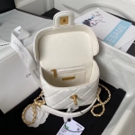 シャネル CHANEL ツイード スモール ヴァニティーケース ホワイト AS3973 B10657 10601