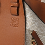 ロエベ HAMMOCK ANAGRAM S ハンモックバッグ スモール ハンドバッグ ショルダーバッグ レディース A538S35X292426