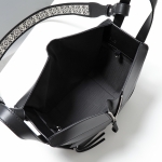 ロエベ ハンドバッグ HAMMOCK COMPACT ハンモック コンパクト ショルダーバッグ レディース A538H13X14 1100