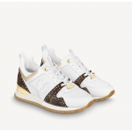 Louis Vuitton ランアウェイ ライン スニーカー 白色 1A8VNM 