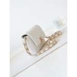 シャネル CHANEL スモール ショルダーバッグ レディース ホワイト AS4423