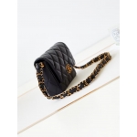 シャネル激安 CHANEL スモール ショルダーバッグ レディース ブラック AS4423