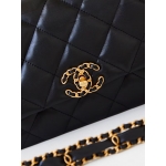 シャネル激安 CHANEL スモール ショルダーバッグ レディース ブラック AS4423