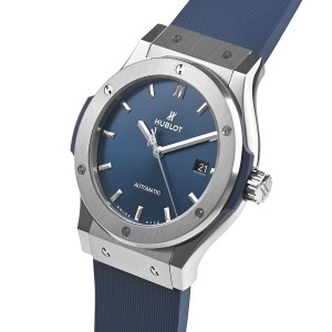 ウブロ代引 クラシック・フュージョン チタニウムブルー 自動巻き メンズ 542.NX.7170.RX