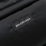 バレンシアガ ボディバッグ OVERSIZED XXL BELT BAG メンズ ボンバーナイロン661862 2HM3T 1000