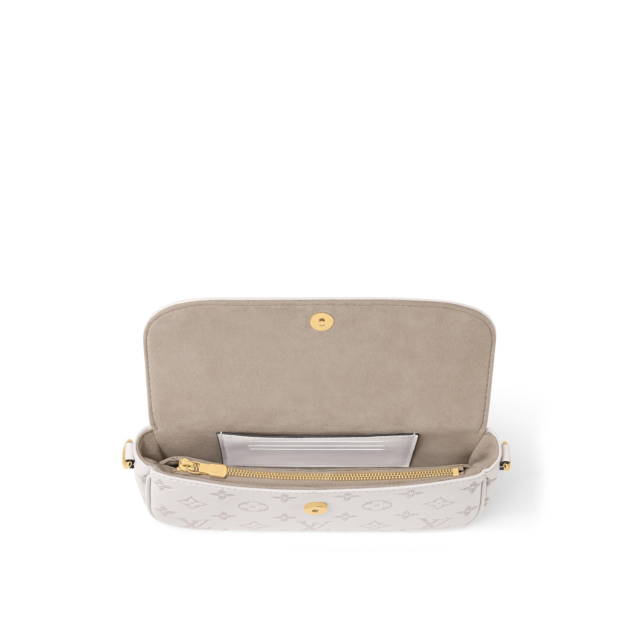 Louis Vuitton ショルダーバッグ ウォレット オン チェーン・アイビー  M11299