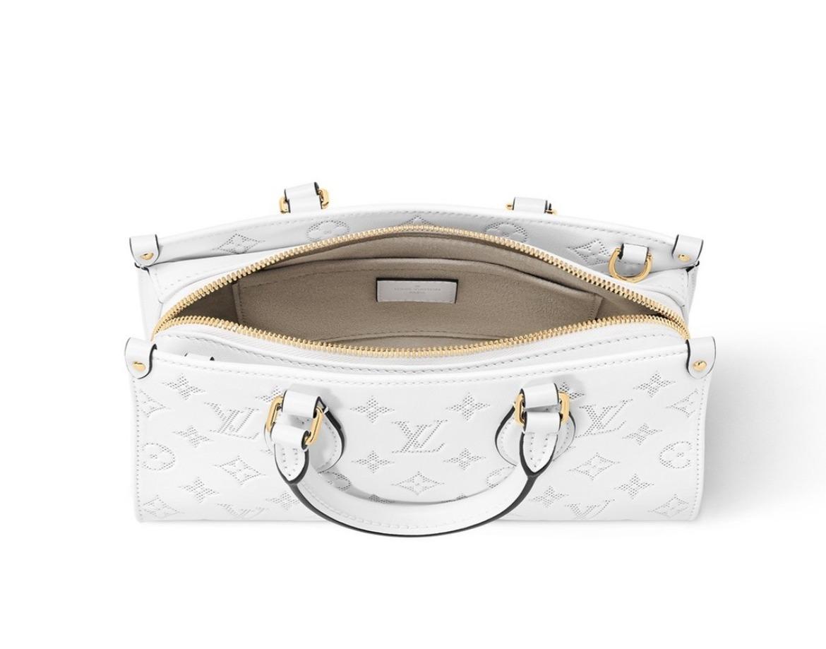 LOUIS VUITTON カーフレザー オンザゴー EW ハンドバッグ M11274 M11273