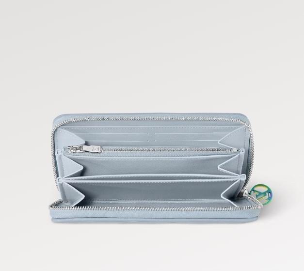 LOUIS VUITTON ジッピー ウォレット ブルー モノグラム ラウンドファスナー長財布 M83682