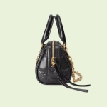 GUCCI グッチ GGマトラッセ レザー ミニバッグ ショルダーバッグ 702251 UM8HG 1046