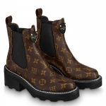 ルイヴィトン代引 LV ボブール・ライン アンクルブーツ 1A8QCO