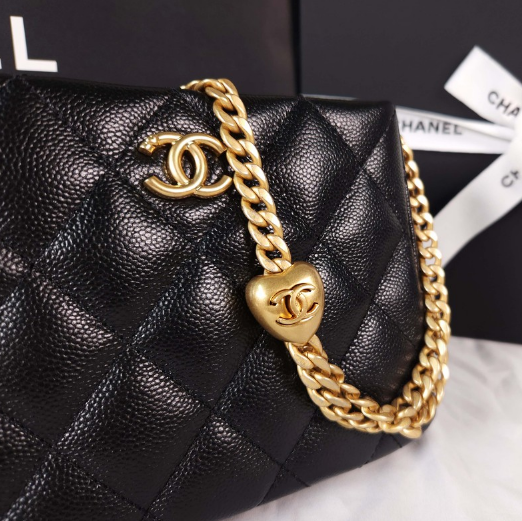 シャネル CHANEL ハンドバッグ スモール ホーボー バッグ AS3830 B10277 94305