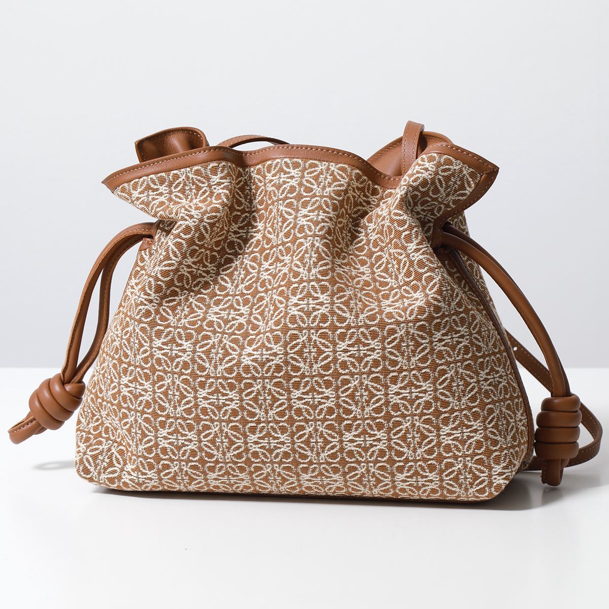 ロエベショルダーバッグ FLAMENCO CLUTCH フラメンコクラッチ レディース A411FC1X63 2173