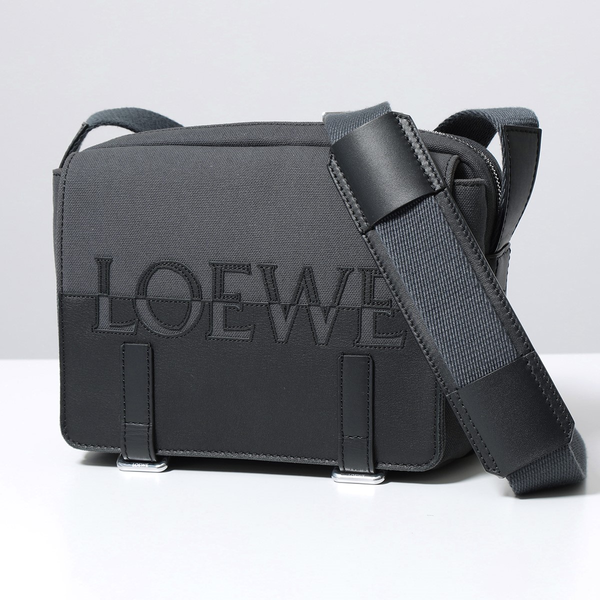 ロエベ ショルダーバッグ MILITARY MESSENGE ミリタリー メッセンジャー メンズ B314A72X01 1268