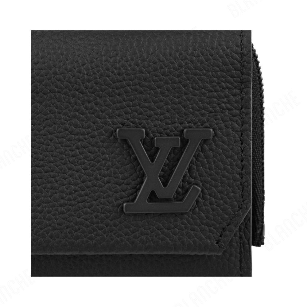 Louis Vuitton ポルトフォイユ・パイロット ウォレット M81740 M82410