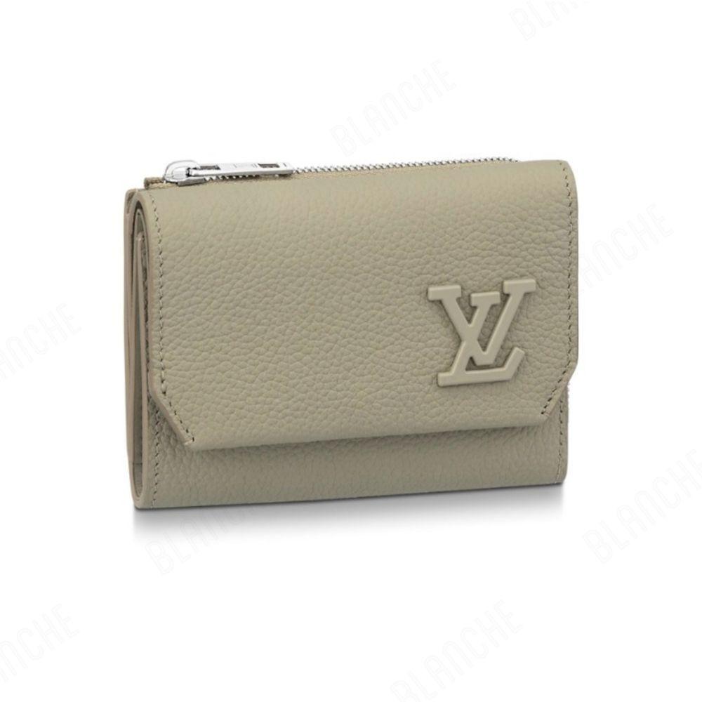 Louis Vuitton ポルトフォイユ・パイロット ウォレット M81740 M82410