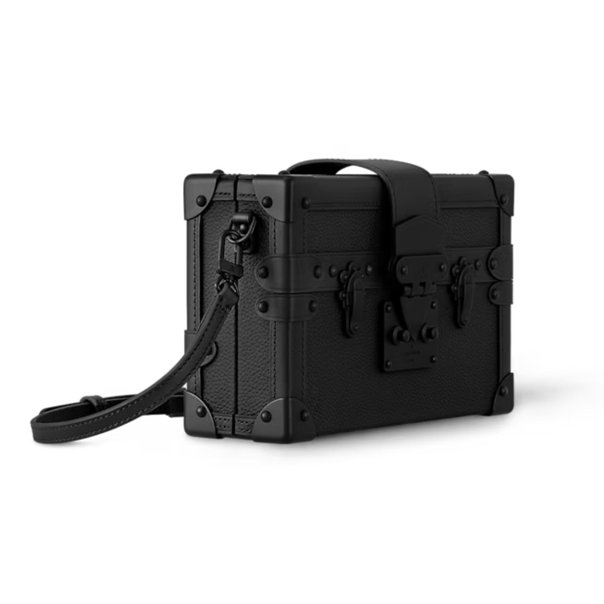 ルイヴィトン プティット・マル ショルダーバッグ メンズ  レディース M24303
