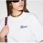 GUCCI コットンジャージー Tシャツ、オフホワイト 788093 XJGTO 9799