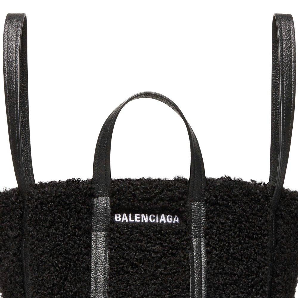 BALENCIAGA エブリデイ 2.0 XS フェイクファー トートバッグ 672793210LN1090 727932AARE9210