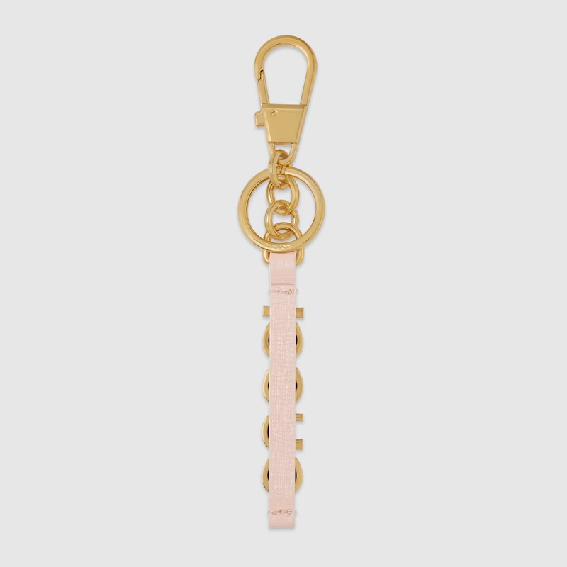 GUCCI スクリプト キーチェーン ‎773970 JAAFS 8043