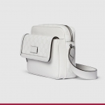 GUCCI タグ付き GG スモール クロスボディバッグ ショルダーバッグ 795464 FACU5