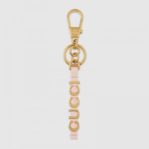 GUCCI スクリプト キーチェーン ‎773970 JAAFS 8043