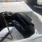 シャネル CHANEL トップハンドル スモールフラップ バッグ AS4151 B13085 94305