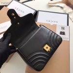 グッチ GGマーモント ミニ トップハンドルバッグ 547260 DTDIT