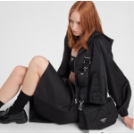 プラダ パデッド キルティングRe-Nylon ショルダーバッグ ブラック 1BD290_RDJN_F0002_V_B9O