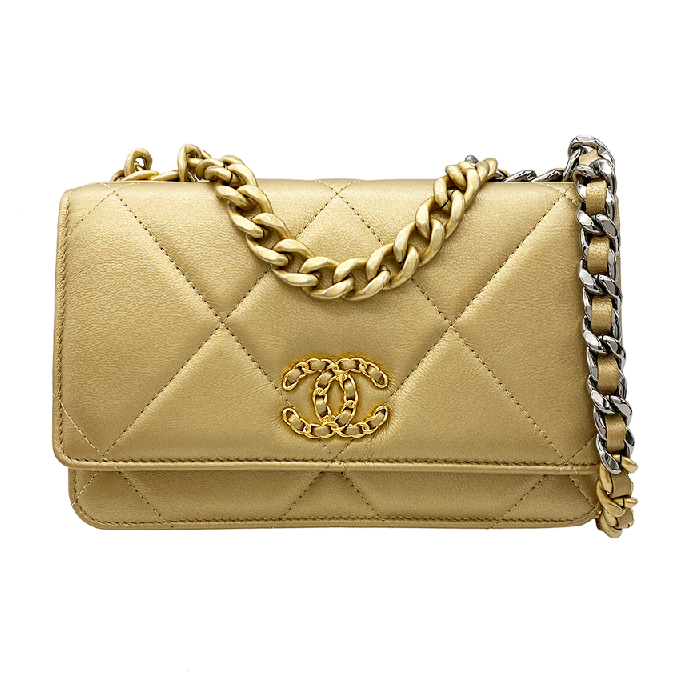シャネル国内発送 CHANEL19 チェーンウォレット ラムスキン ゴールド レディース ショルダーバッグ AP0957
