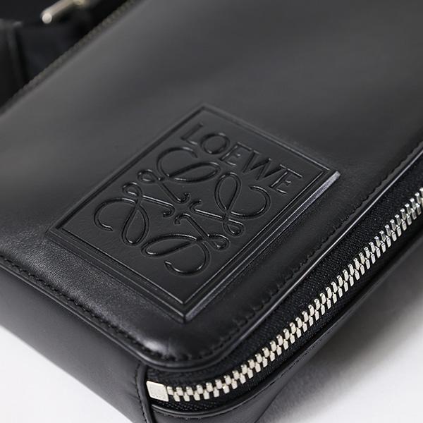 ロエベ Vertical Crossbody Pocket ショルダーバッグ クロスボディバッグ アナグラム メンズ C565S59X01