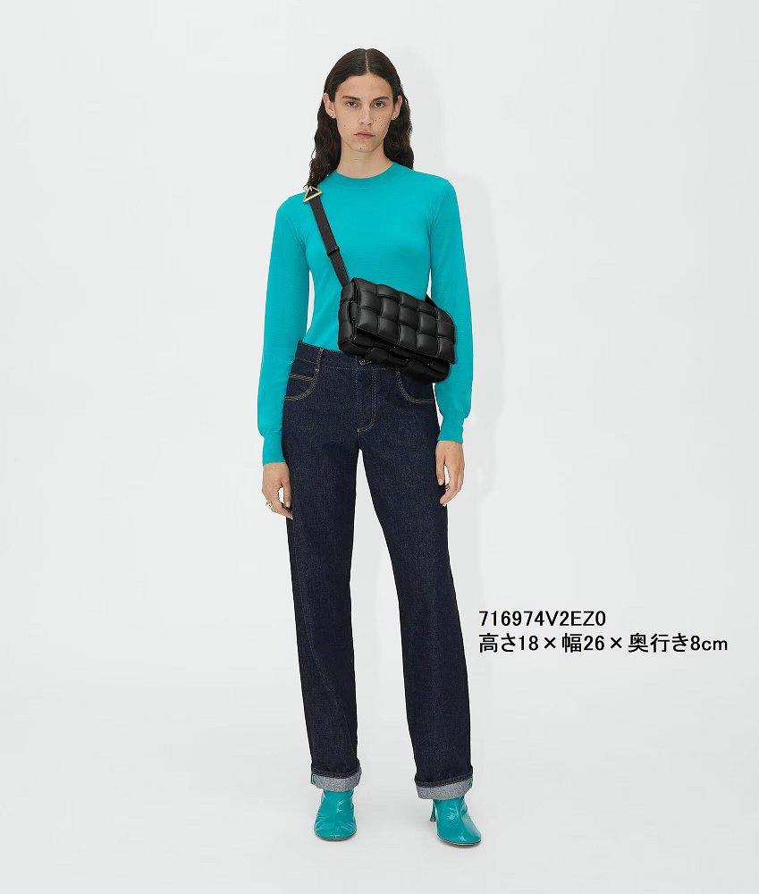 ボッテガ・ヴェネタ スモール パデッド カセット ショルダーバッグ 717506VCQR1 591970VCQR1