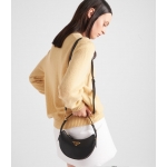 PRADA後払い  アーケ Re-Nylon xブラッシュドレザー ショルダーバッグ アーチ型レザー 1BC199_ASK_F0002_V_OOO