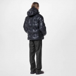 LOUIS VUITTON フード モノグラムレザー ダウンジャケット 1AATKJ
