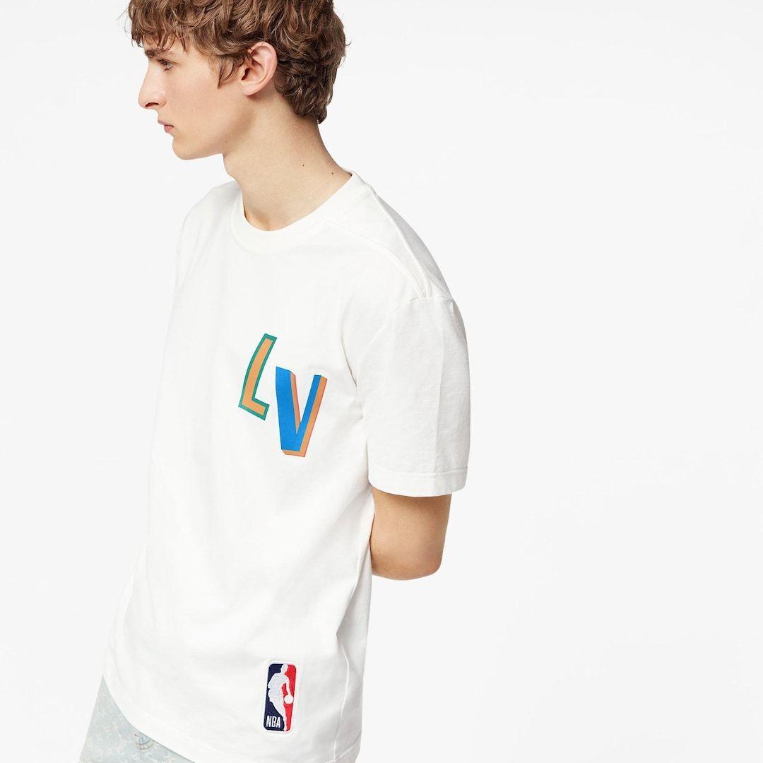ルイヴィトン LV×NBAフロントアンドバックレタープリントTシャツ 1A8X8P
