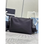 プラダ Re Nylon xサフィアーノレザー ショルダーバッグ ショルダーバッグ 2VH113
