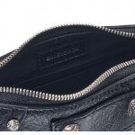 BALENCIAGA le Cagole ミニバッグ チェーン付き ショルダーバッグ レディース 6958141VG9Y1000 6958141VG9Y9104
