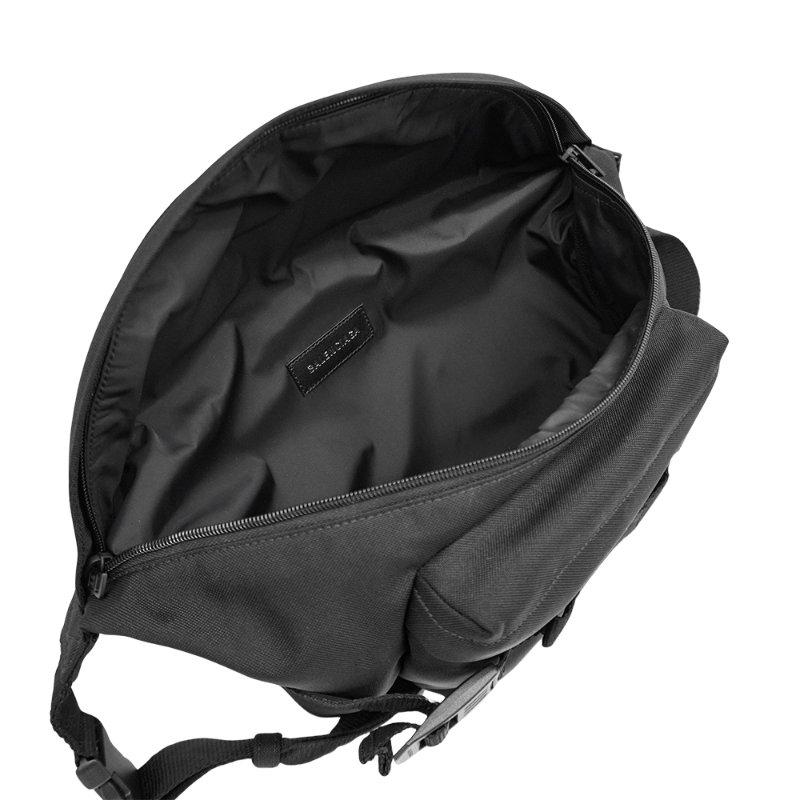 BALENCIAGA ARMY ラージ ベルトバッグ 6440352BKPI