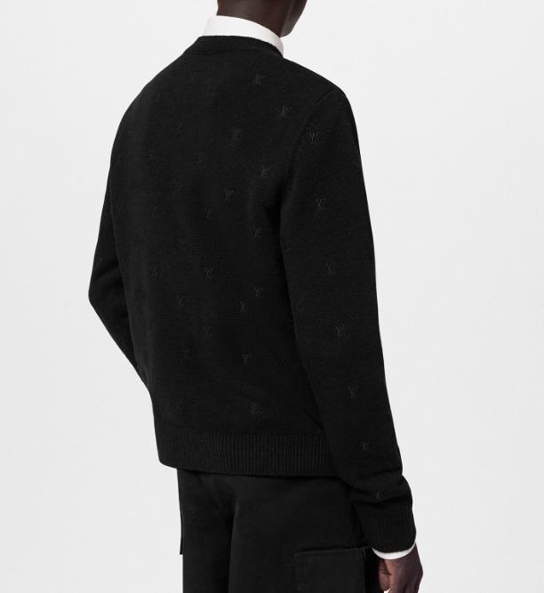 LOUIS VUITTON シンプル 長袖トップス ネイビー 黒  1AGHUB 1AFIXF