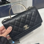 シャネル後払い  25P CC フォンホルダー チェーンクラッチバッグ AP4498-B19457-94305