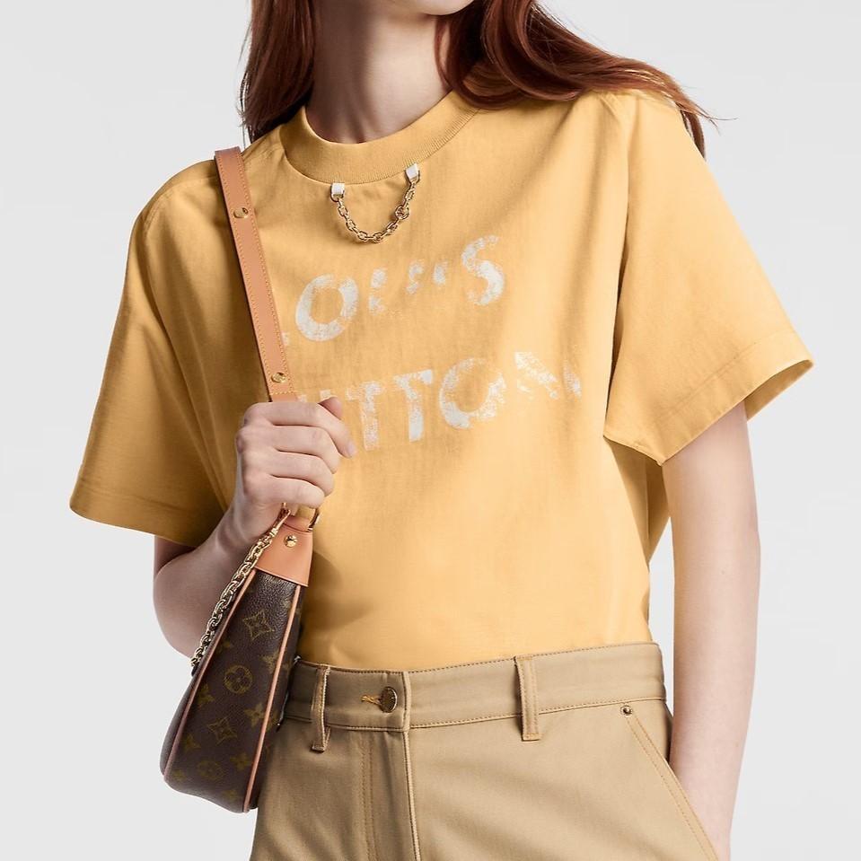 LOUIS VUITTON激安 LVイニシャル Tシャツ  テージエフェクト クロップトップ 1AFPCZ